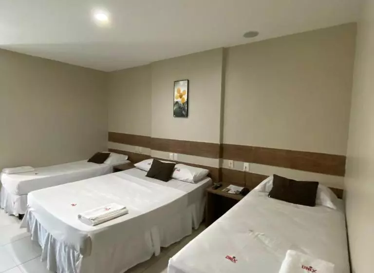 スタンダード４人部屋, Onix Hotel Aeroporto