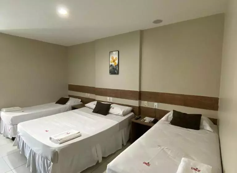 スタンダード４人部屋, Onix Hotel Aeroporto