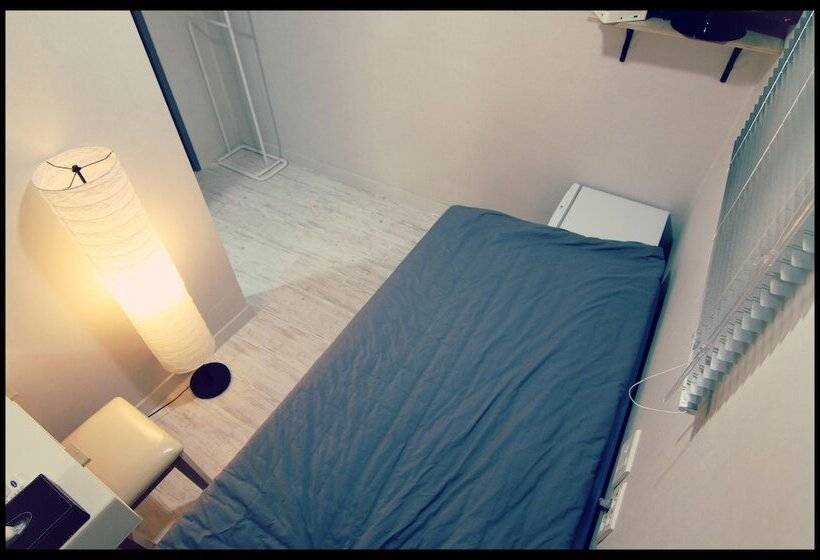 Quarto Estandar Individual, 24 Guesthouse Sinchon