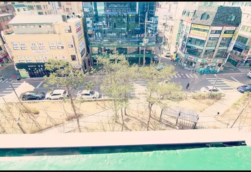 Economy Quadruple Room, 24 Guesthouse Sinchon