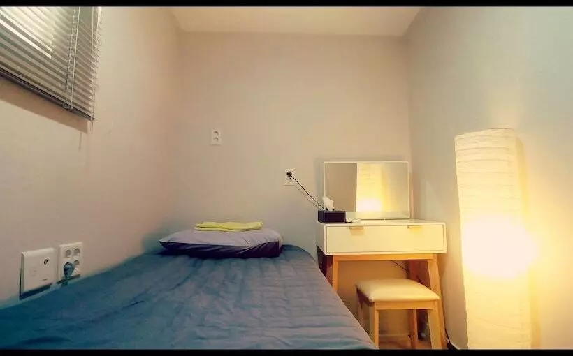 Standard Yhden Hengen Huone, 24 Guesthouse Sinchon