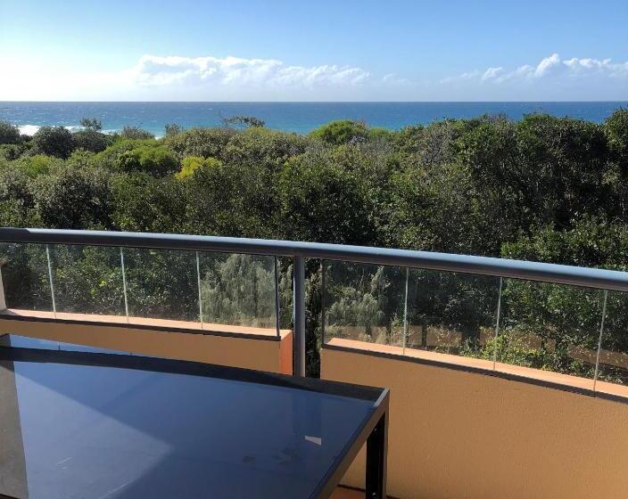 آپارتمان 2 خوابه با چشمانداز دریا, Salerno On The Beach