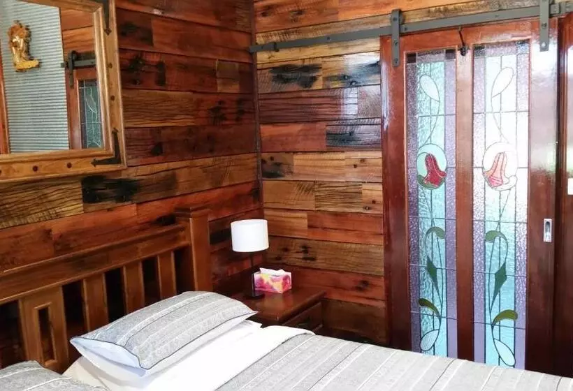 Standard-studio King-vuode, Eagle Foundry Bed & Breakfast