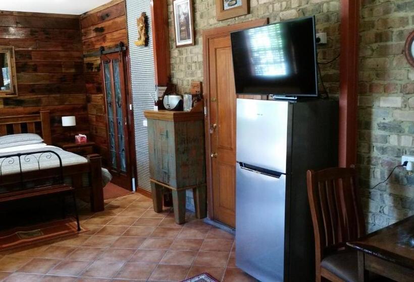 إستوديو قياسى سرير كينج, Eagle Foundry Bed & Breakfast