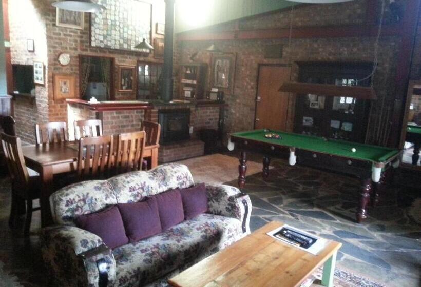 جناح, Eagle Foundry Bed & Breakfast