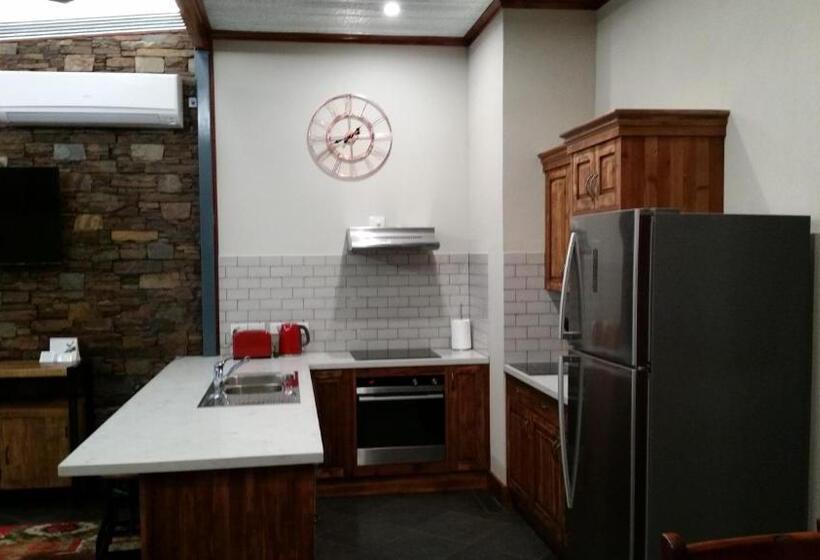 جناح إدارى, Eagle Foundry Bed & Breakfast