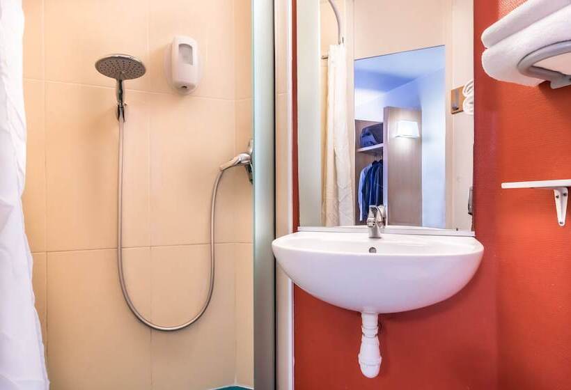 חדר סטנדרט לארבעה, B&b Hotel Fréjus Roquebrune Sur Argens