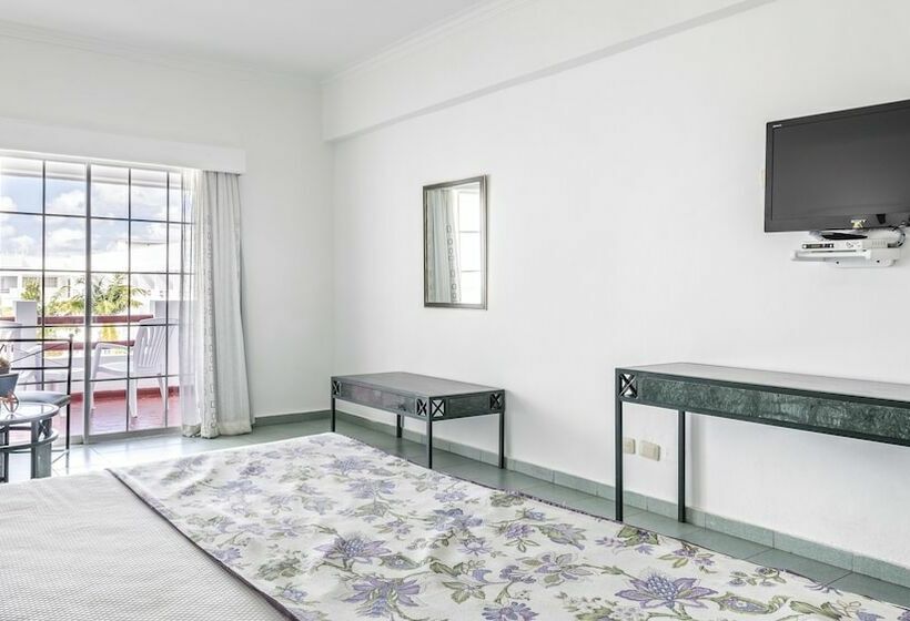 标准间, Hamaca Beach