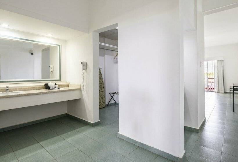 标准间, Hamaca Beach