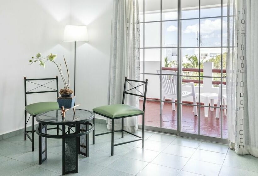 标准间, Hamaca Beach