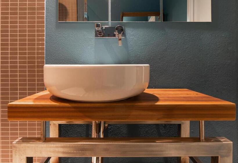 스탠다드 싱글 룸, Blu Di Te