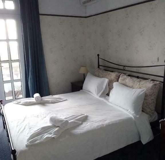 חדר סטנדרט, Elafos