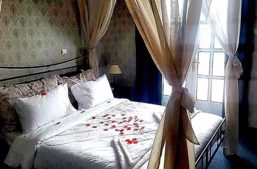 سوییت, Elafos