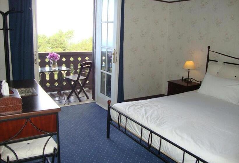 חדר סופריור, Elafos