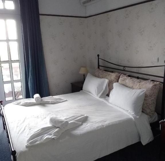 חדר סטנדרט, Elafos