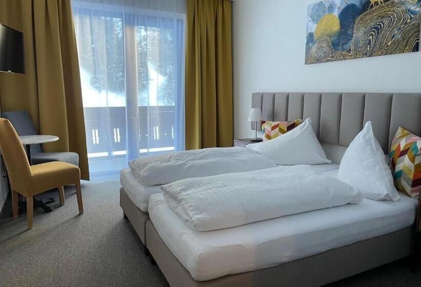 스탠다드 룸, Haas