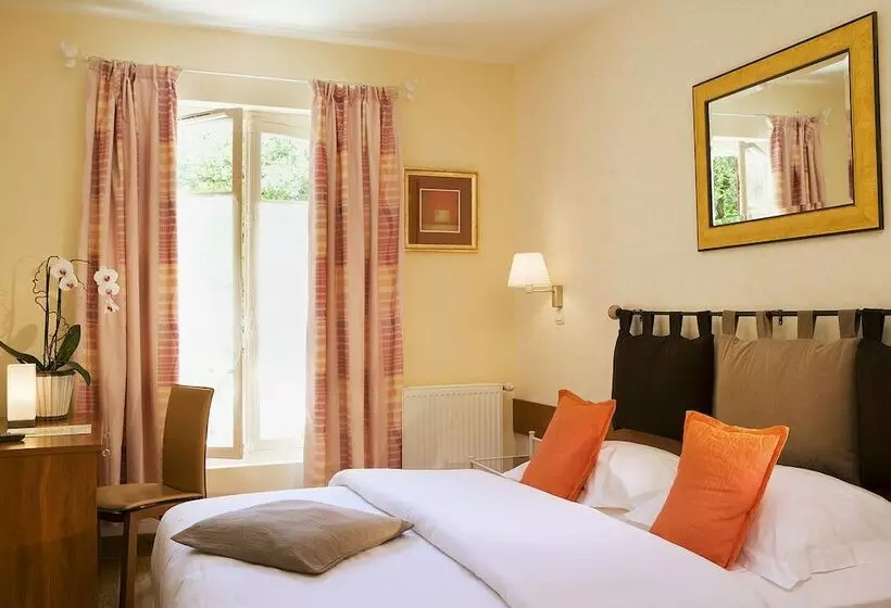 スタンダードシングルルーム, Hostellerie Du Lys