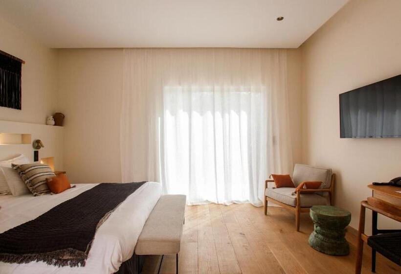 Superior Room Garden View, Hôtel La Caravelle