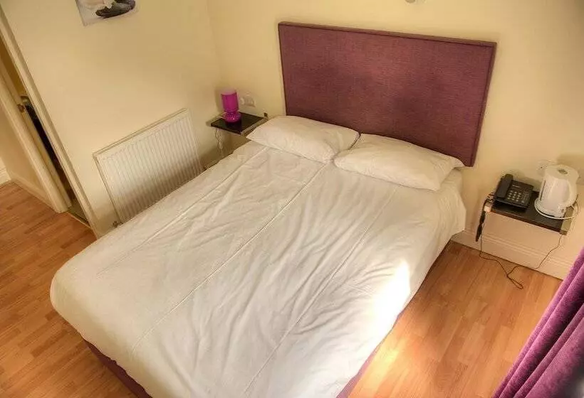 اتاق استاندارد یک نفره, My Place