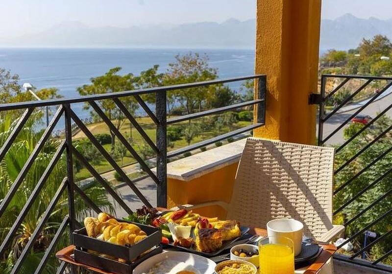 オーシャンビュースタンダードルーム, Nebilüx