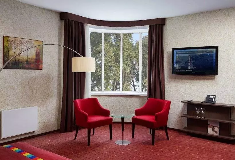 スイート, Park Inn By Radisson Odintsovo