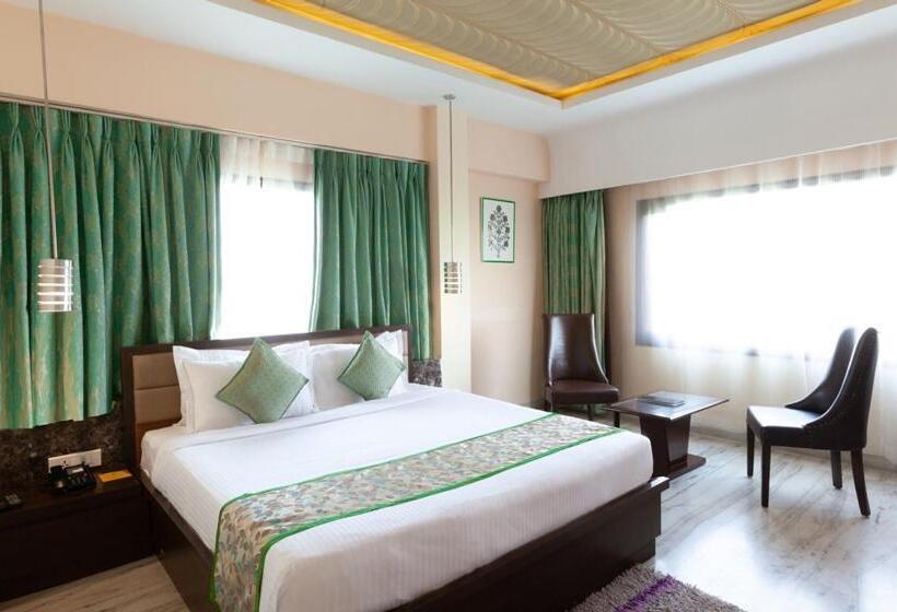 اتاق سوپریور با تخت بزرگ, Zone Connect By The Park,udaipur