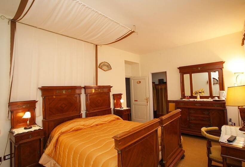 غرفة سوبيريور, Roma