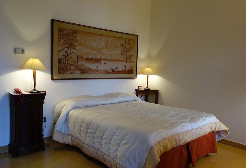 اتاق سوپریور, Roma