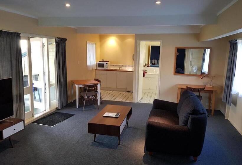 استودیوی استاندارد با چشمانداز دریا, Seaview Norfolk Island