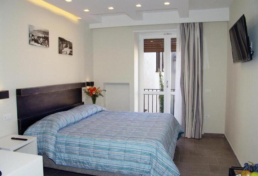 스탠다드 발코니 룸, Sorrento Inn Funzionista