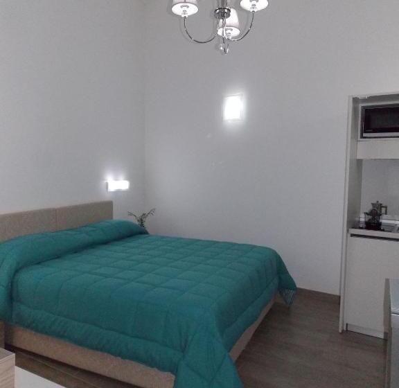 이코노미 룸, Sorrento Inn Funzionista