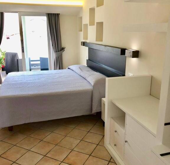 스탠다드 테라스 룸, Sorrento Inn Funzionista