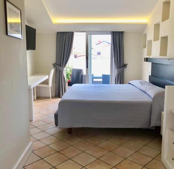 스탠다드 테라스 룸, Sorrento Inn Funzionista