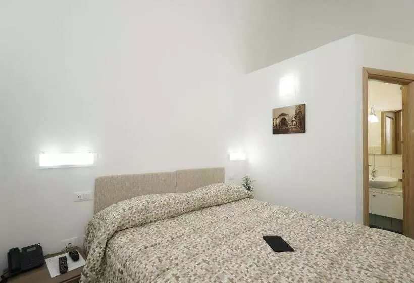 エコノミールーム, Sorrento Inn Funzionista