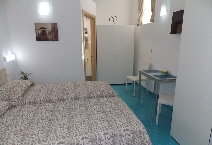 스탠다드 룸, Sorrento Inn Funzionista