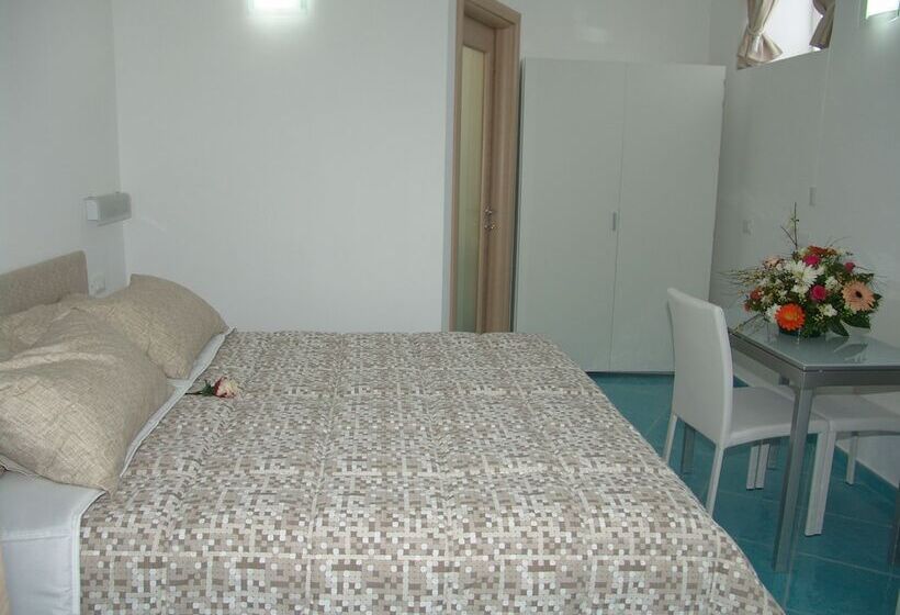 스탠다드 룸, Sorrento Inn Funzionista