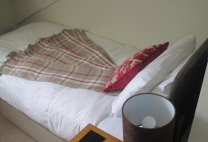 スタンダードシングルルーム, Yeo Dale