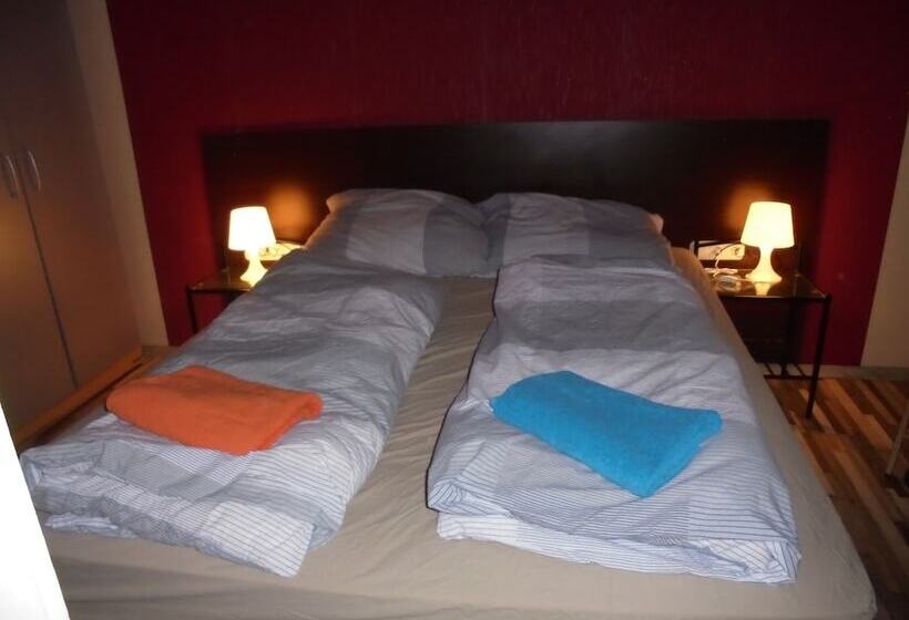 Апартаменты 1 Спальня, Liechtenstein Apartments