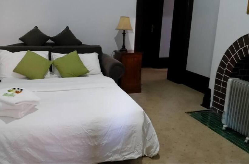 سوییت لوکس, Petersons Armidale Winery And Guesthouse