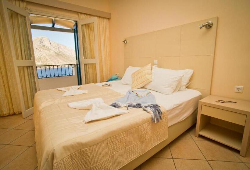 דירת חדר דלוקס, Elena Village