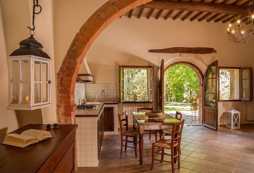 סוויטה דלוקס, Abbadia Sicille Relais