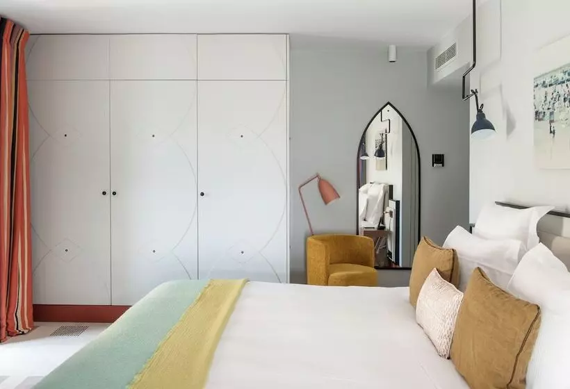 オーシャンビューデラックスルームバルコニー付き, Castelbrac Hotel & Spa
