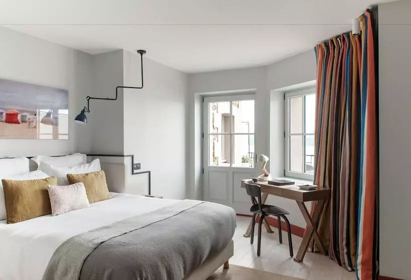 オーシャンビューデラックスルームバルコニー付き, Castelbrac Hotel & Spa