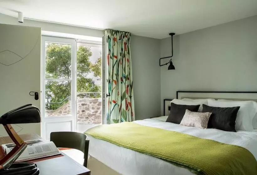 オーシャンビューデラックスルームバルコニー付き, Castelbrac Hotel & Spa