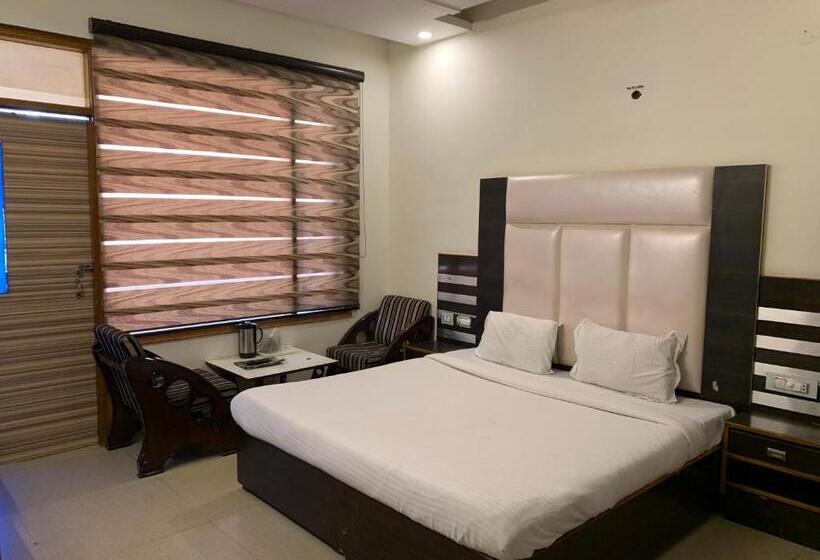 غرفة قياسية سرير كينج, Citi Heights