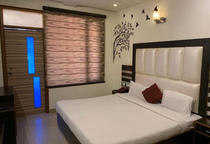 غرفة قياسية سرير كينج, Citi Heights