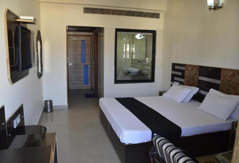 غرفة قياسية سرير كينج, Citi Heights