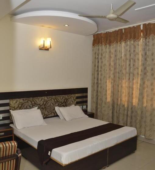 غرفة ديلوكس, Citi Heights