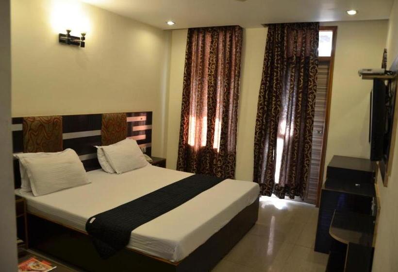 غرفة قياسية سرير كينج, Citi Heights