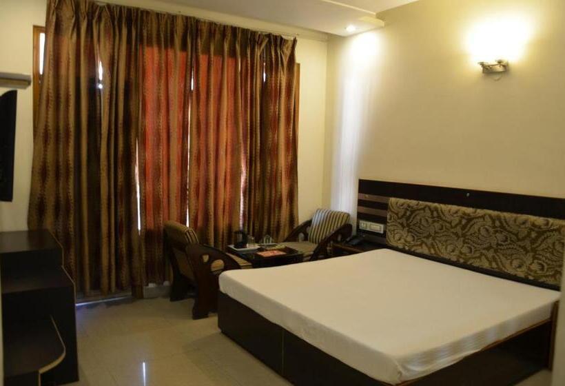 غرفة قياسية سرير كينج, Citi Heights